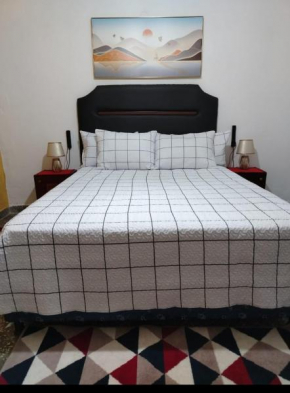 Hostal Maison Belle